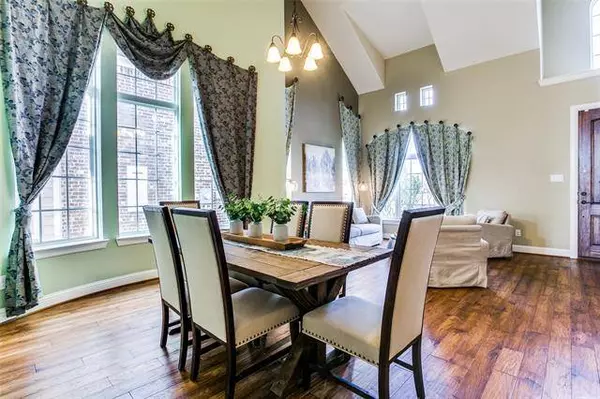 15508 Mayflower Trail, Fort Worth, TX 76262