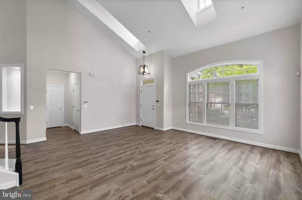 323 HAMLET CIR, Edgewater, MD 21037