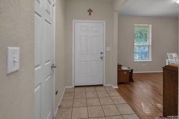 3719 Painted Tracks, Selma, TX 78154