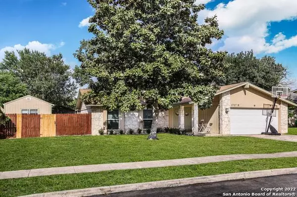 8707 CARRINGTON, San Antonio, TX 78239-2901