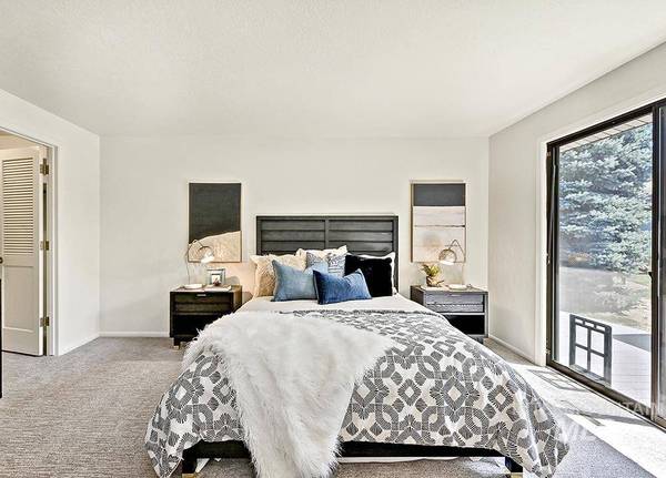 3948 N Hawthorne Way, Boise, ID 83703