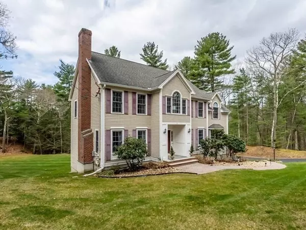 9 Pomeroy Rd, Andover, MA 01810