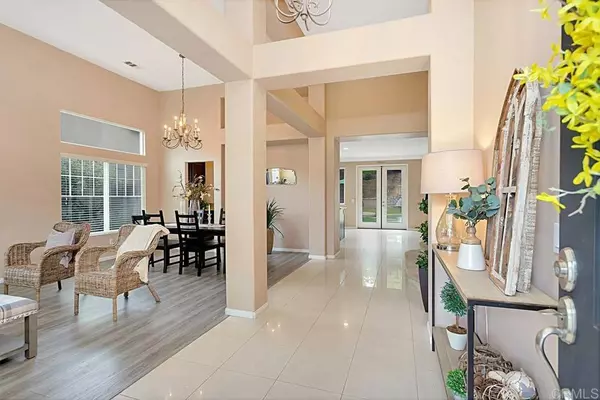 3244 Meadow Creek LN, Escondido, CA 92027