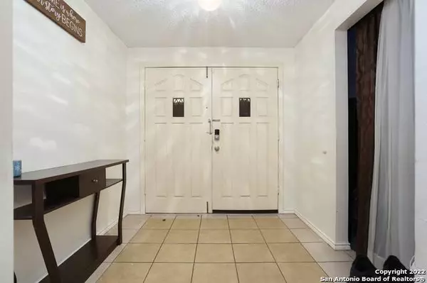 8707 CARRINGTON, San Antonio, TX 78239-2901