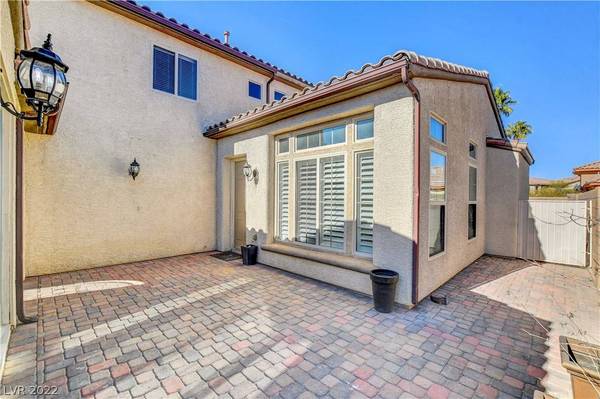 7714 Comanche Canyon Avenue, Las Vegas, NV 89113