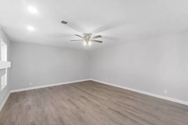 515C Farmington, Clarksville, TN 37043