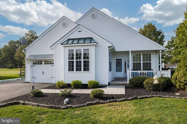 18 AMOROSO LN, Pottstown, PA 19464