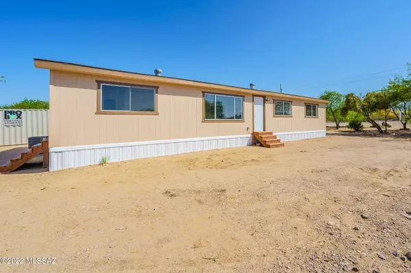 6720 N Silverbell Road, Tucson, AZ 85743