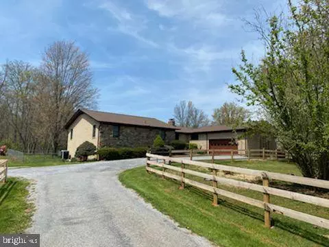 16287 WOODGROVE RD, Round Hill, VA 20141