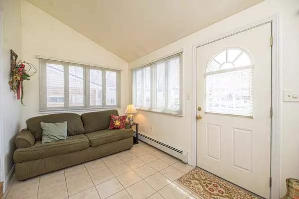 470 Winnacunnet RD #16, Hampton, NH 03842