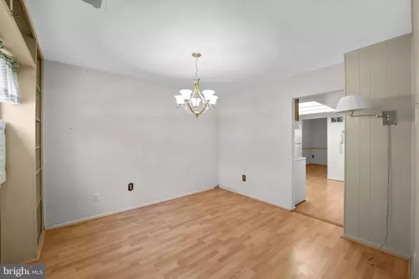 12545 WOODSTOCK DR E, Upper Marlboro, MD 20772