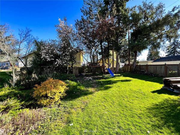 2705 Valette ST, Bellingham, WA 98225