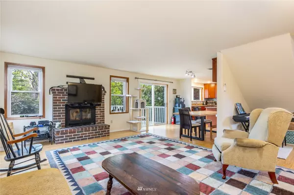 14118 NE 85th CT, Redmond, WA 98052