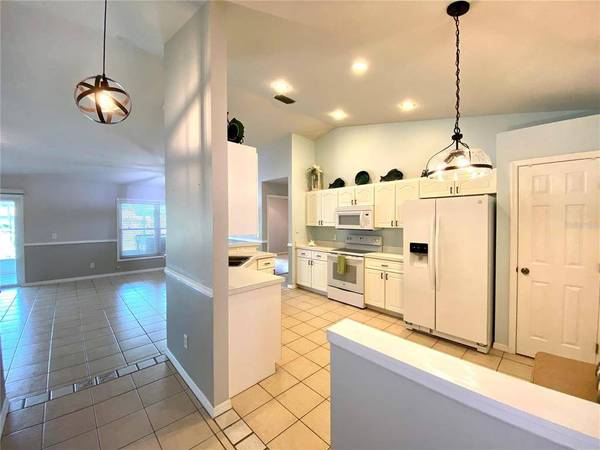 1345 BRAHMA DR, Valrico, FL 33594