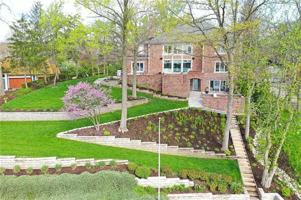 10901 Brigantine DR, Indianapolis, IN 46256