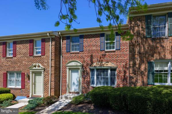 1403 CHAMBERS RDG, York, PA 17402