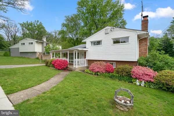 12819 WEISS ST, Rockville, MD 20853