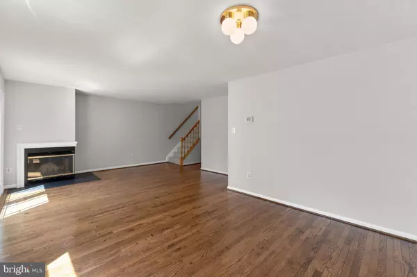 8675 RIDGE RD, Ellicott City, MD 21043