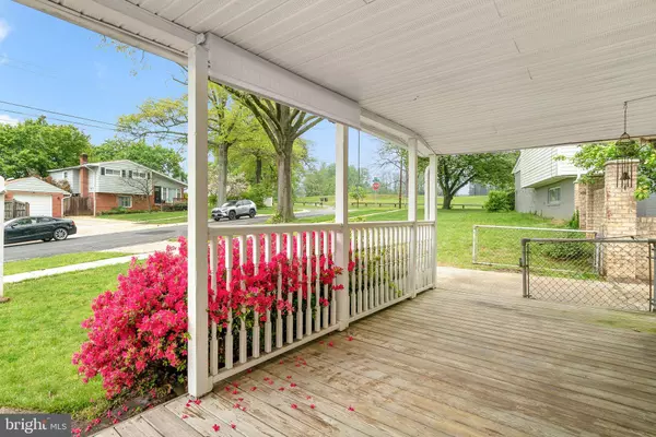 12819 WEISS ST, Rockville, MD 20853