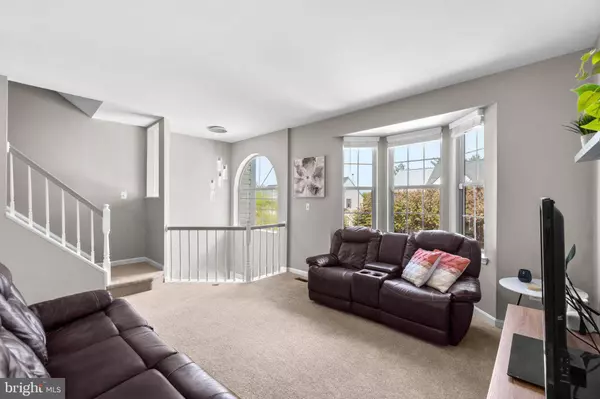 2415 QUILTING BEE RD, Catonsville, MD 21228