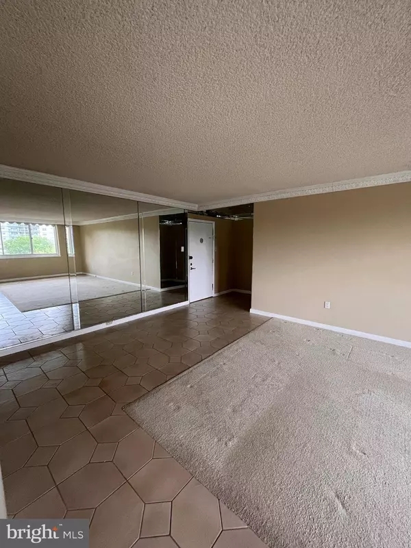 1840-302 2 FRONTAGE RD #302, Cherry Hill, NJ 08034