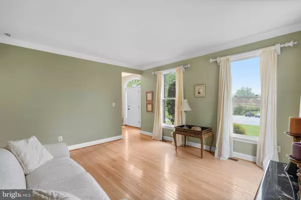 2611 EDFINN RD, Silver Spring, MD 20904