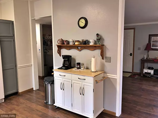 320 1st AVE N, Isle, MN 56342