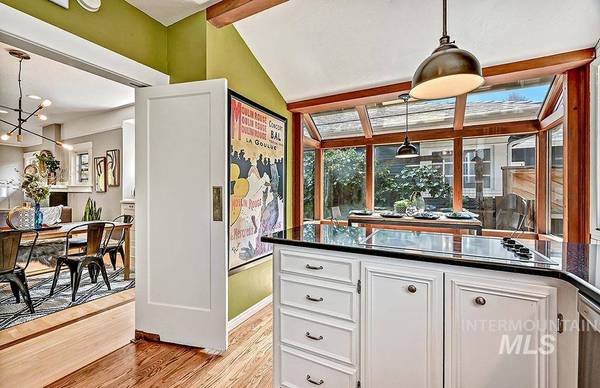 1907 N Harrison Blvd, Boise, ID 83702