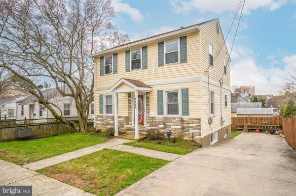 1740 N CULPEPER ST, Arlington, VA 22207