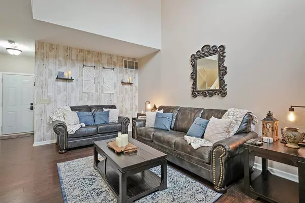 1512 AZALEA CIR #1512, Romeoville, IL 60446