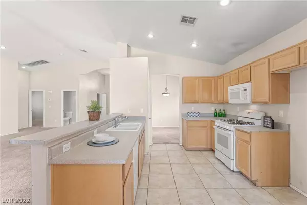 4112 Mattray Street, North Las Vegas, NV 89032