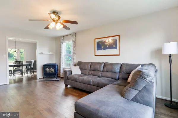 34 COTTONTAIL DR, Ranson, WV 25438