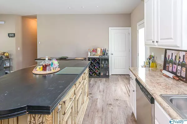 404 Orvil Smith Road, Harvest, AL 35749