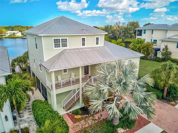 718 SHAKETT CREEK DR, Nokomis, FL 34275
