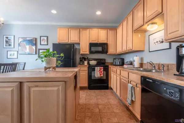 4000 LAKE BEAU PRE #147, Baton Rouge, LA 70820