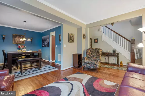 4711 CHARLTON AVE, Baltimore, MD 21214