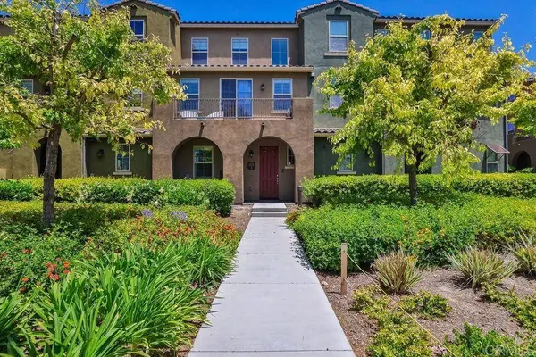 1876 Champagne CT #6, Chula Vista, CA 91913