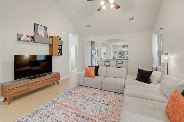 223 Village Park DR, Georgetown, TX 78633