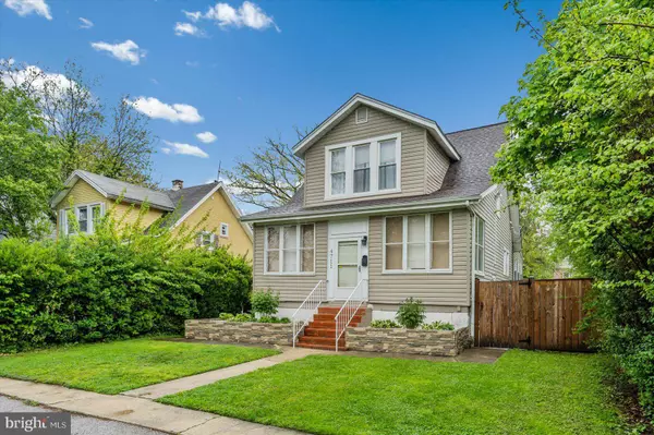 4711 CHARLTON AVE, Baltimore, MD 21214