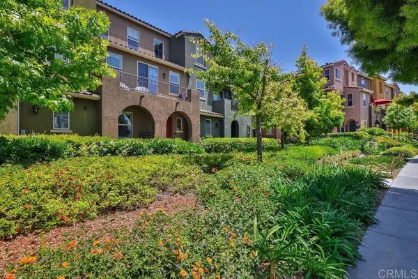 1876 Champagne CT #6, Chula Vista, CA 91913