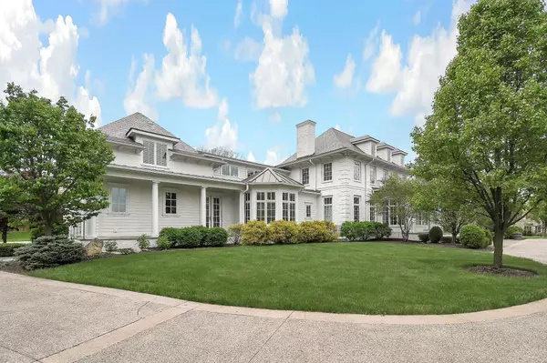 4181 Kenny Road, Columbus, OH 43220