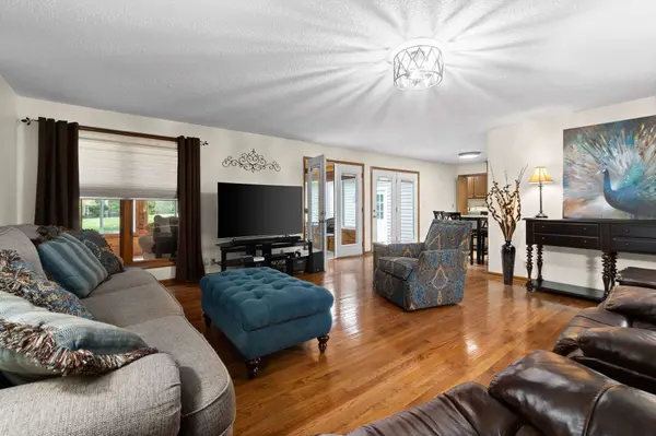 3760 Pondywood Rd, Adams, TN 37010