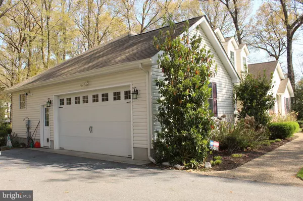 23601 RIDGEWOOD DR, Seaford, DE 19973