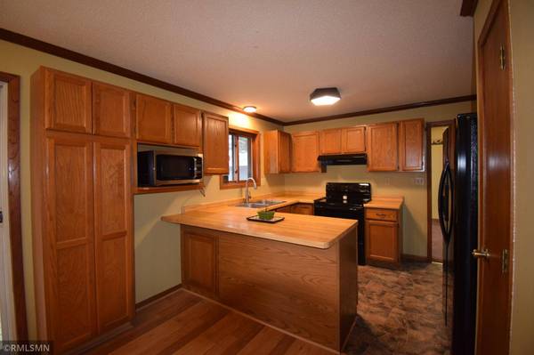 1185 Klein DR, Hammond, WI 54015