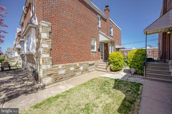 2123 VISTA ST, Philadelphia, PA 19152