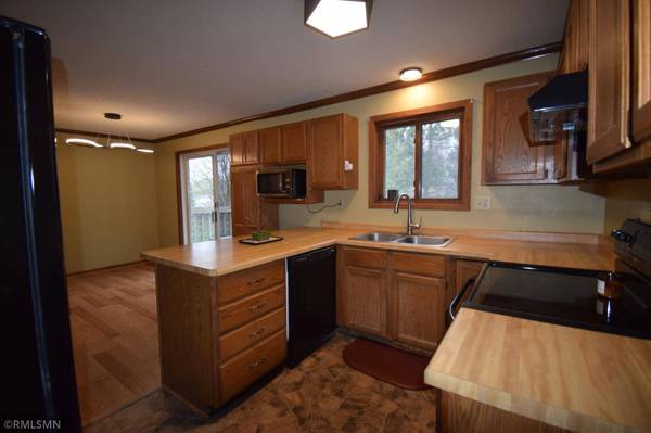 1185 Klein DR, Hammond, WI 54015