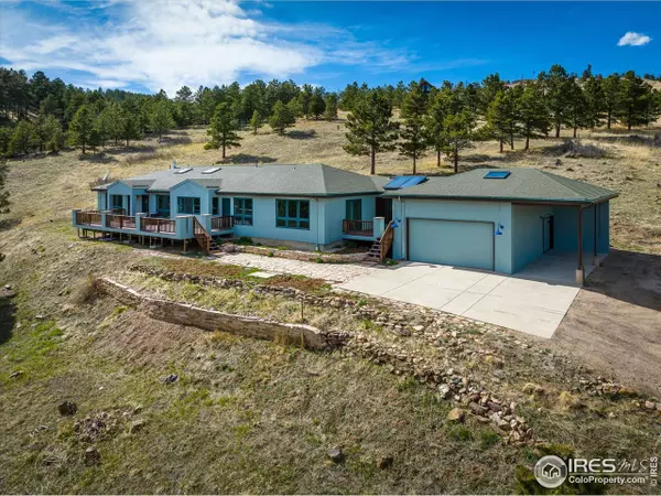 240 Dixon Rd, Boulder, CO 80302