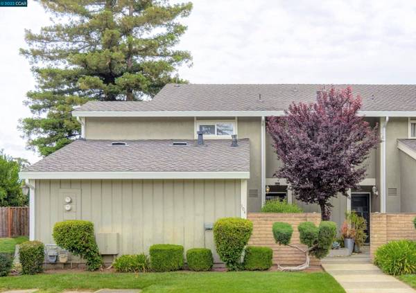 104 Summerwood Place, Concord, CA 94518