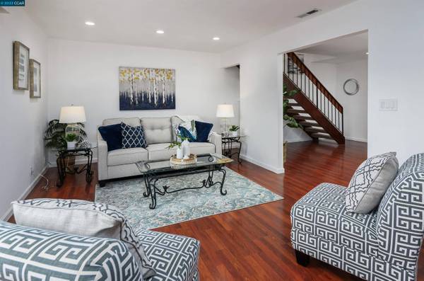 104 Summerwood Place, Concord, CA 94518