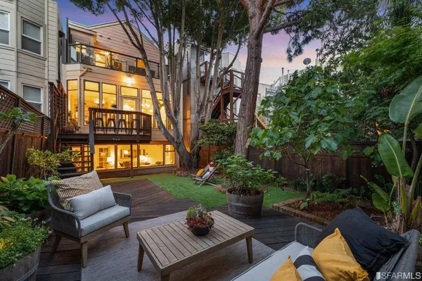 1082 Noe ST, San Francisco, CA 94114